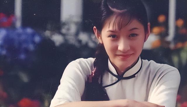 李小冉：被富商折磨4年，2次流产，没想到男闺蜜砸下5亿接盘成功