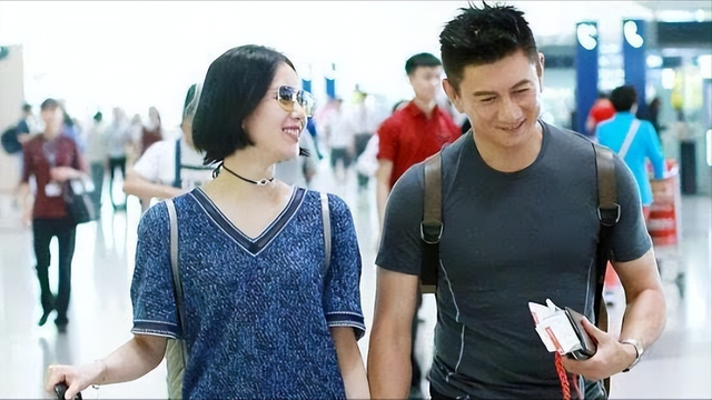 事实证明，嫁给大17岁吴奇隆的刘诗诗，已经走上了另一条道路