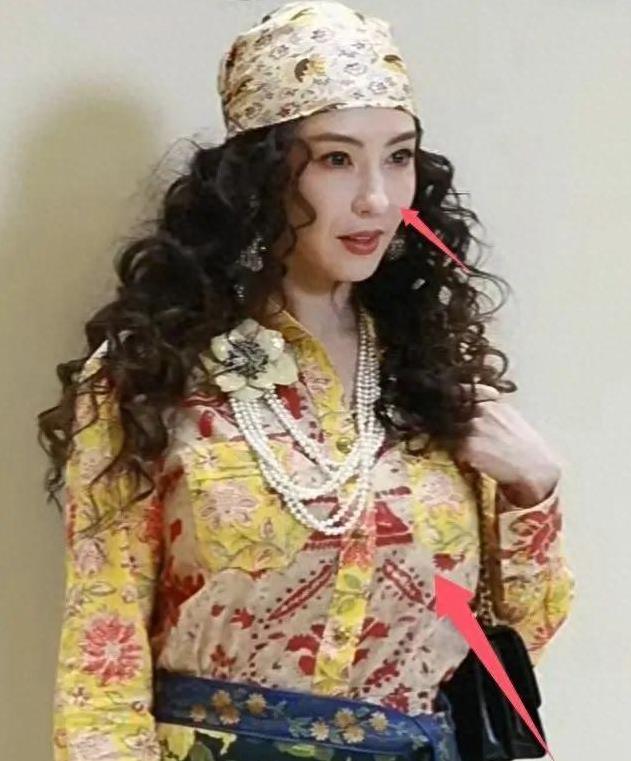 张柏芝儿子谢振轩近照曝光,即将成年,既像爸爸又像妈妈,帅翻了