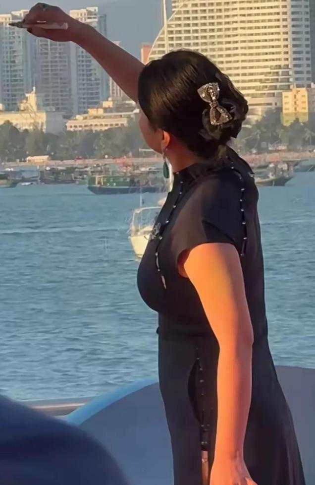 当马伊琍撞上郝蕾，才知道干瘪不是美，珠圆玉润更有韵味