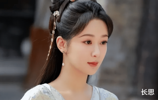 爱奇艺首播！新仙侠剧接档《白月梵星》播出，俊男美女CP感拉满，终于不剧荒了