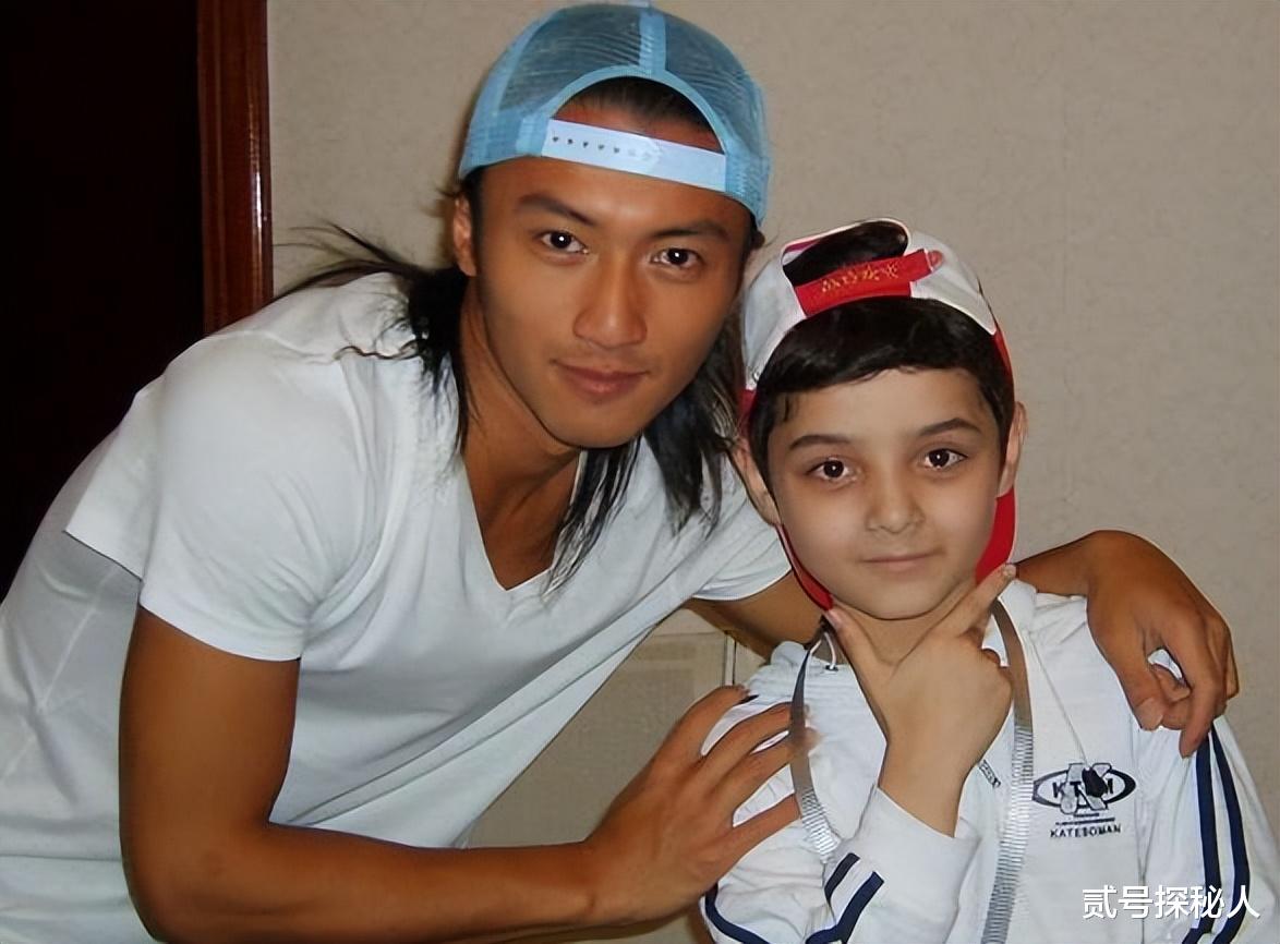 “不耐老”的7位男星,初见时惊为天人,却早早脸垮显老,太可惜