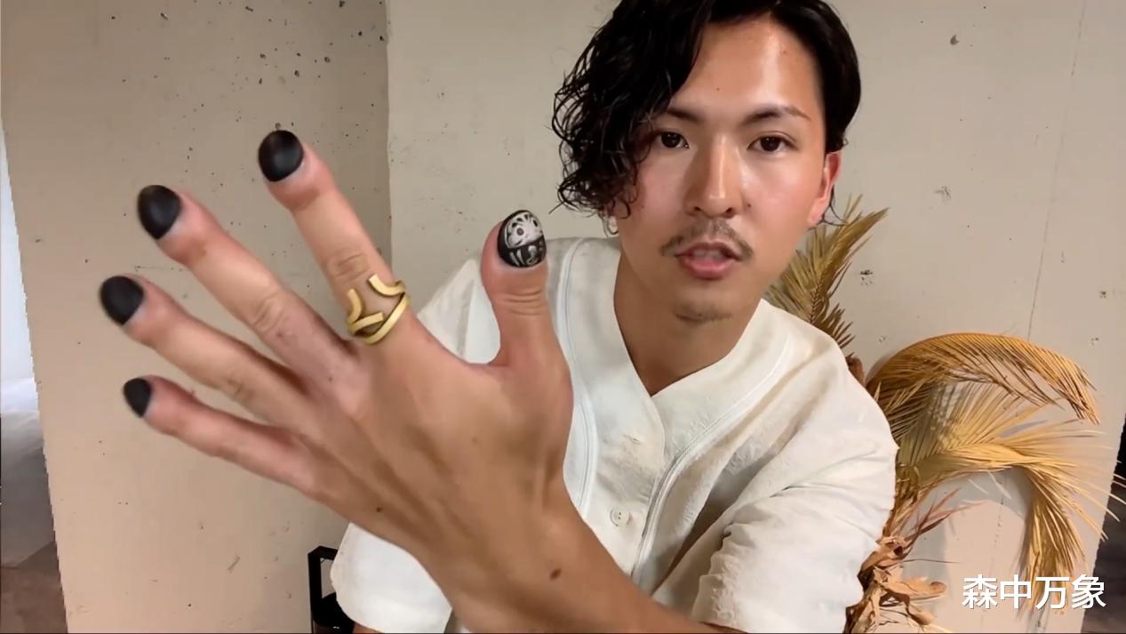 “球球手指”美发师的坚韧之路:吉田彰吾的非凡美发传奇