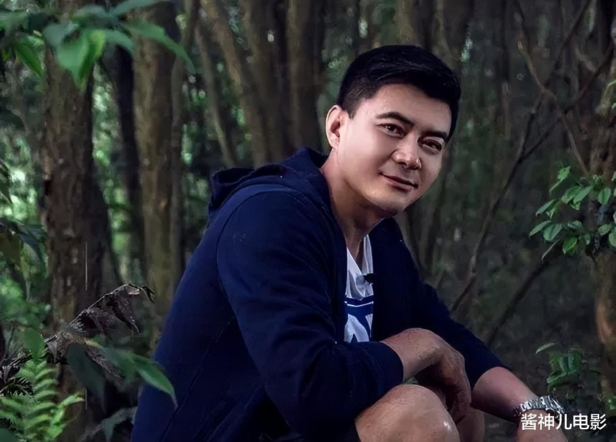 同样是王新军的基因,秦海璐儿子和唐静儿子一对比,差距一目了然