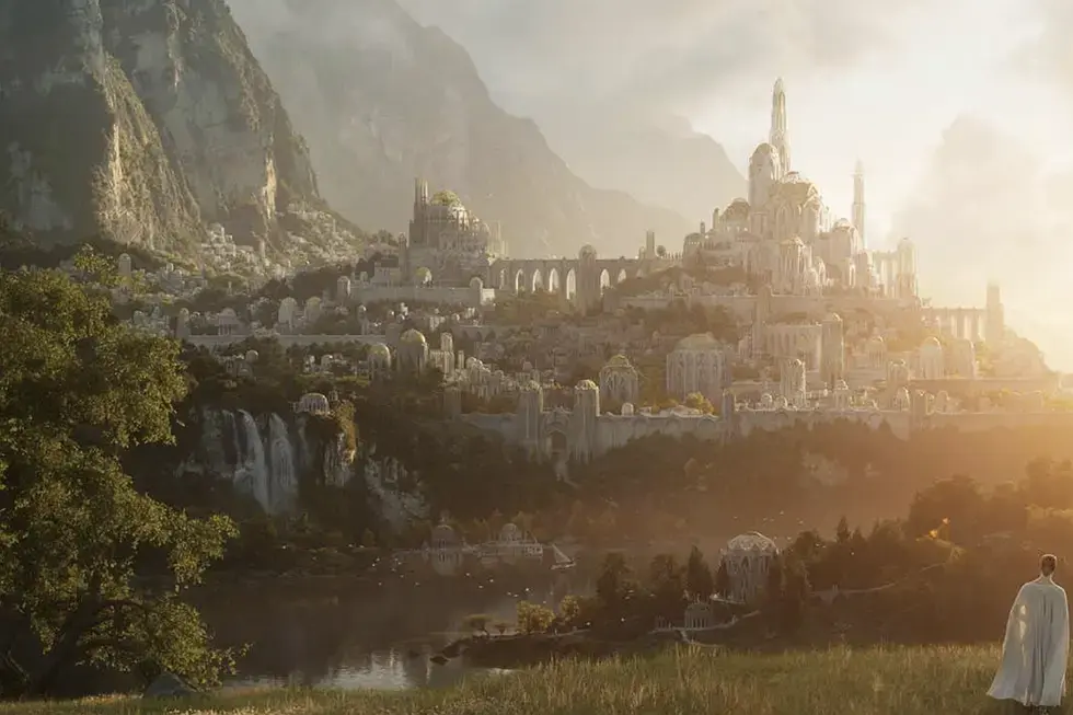 史上最贵美剧第2季来了，看完3集后，我想说：剧版指环王扳回一局