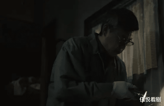 三大平台同播,实力演员出演的刑侦片《真心英雄》到底好不好看?