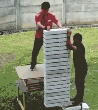 59岁香港最惨美男:帅到窒息却被雪藏,结三次婚又两度丧子