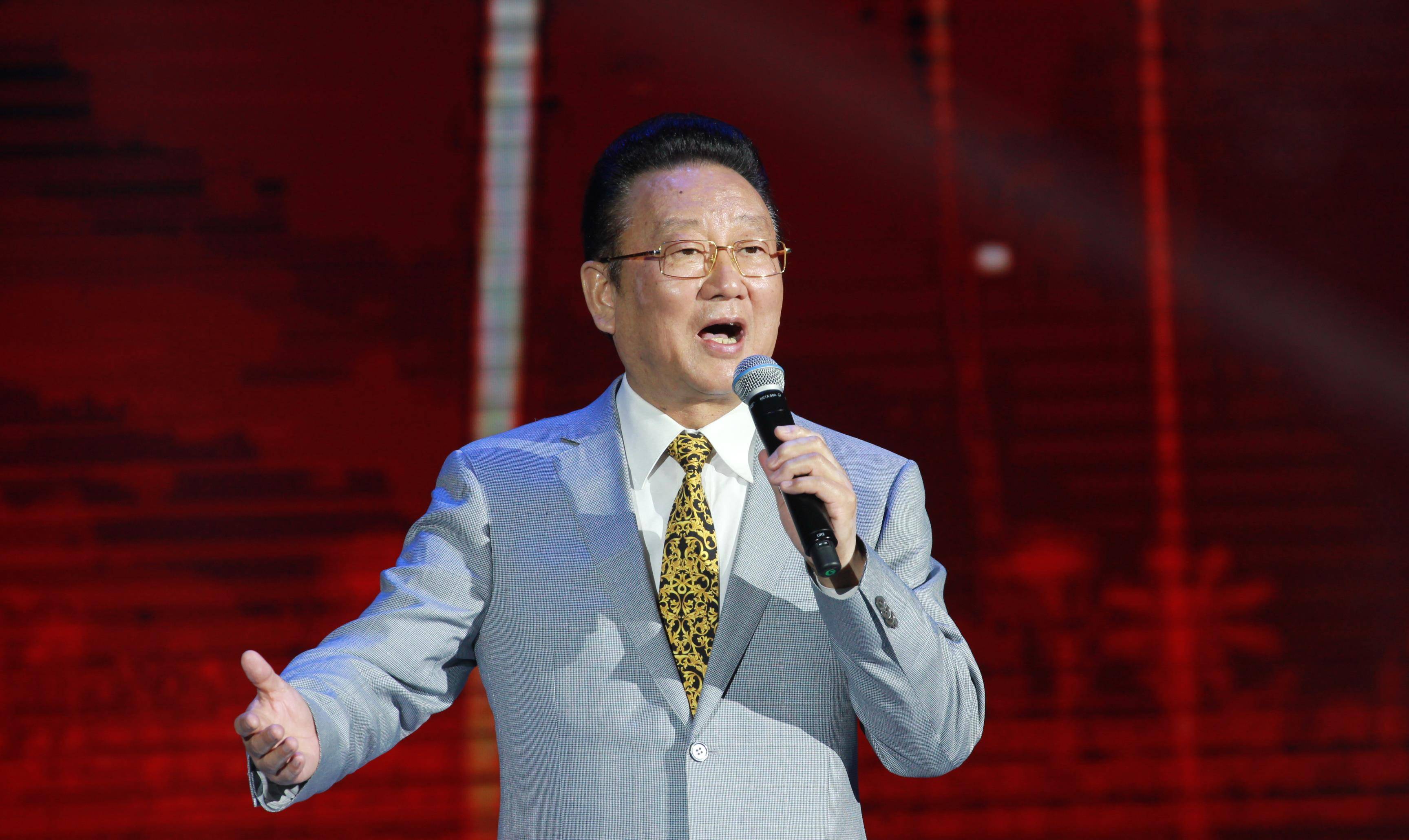 事实证明，“消失”5年的蒋大为，已经走上了一条“不归路”