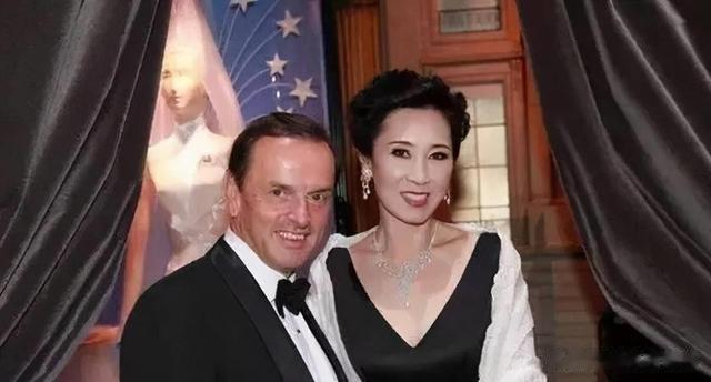 王思聪的底气从来都不是王健林，而是母亲林宁 林宁的父亲叫林连