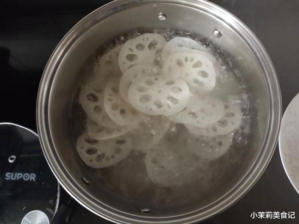 8月14日进末伏，叮嘱家人：多吃2肉3菜，少吃2果，合理忌嘴，养好身体为秋季蓄能