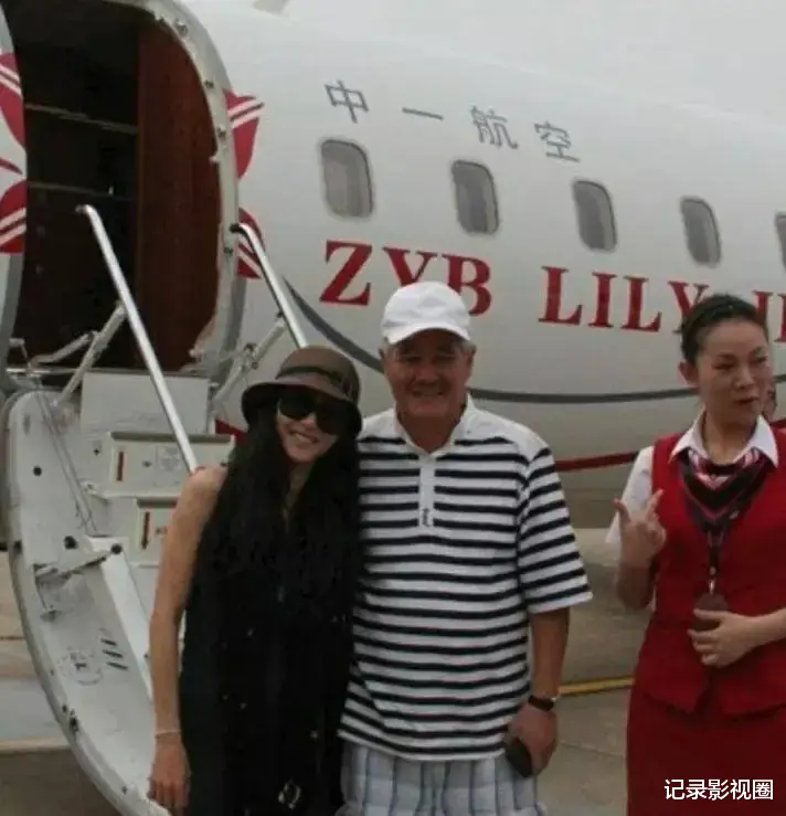 盘点拥有私人飞机的8位中国明星，看看都有谁？