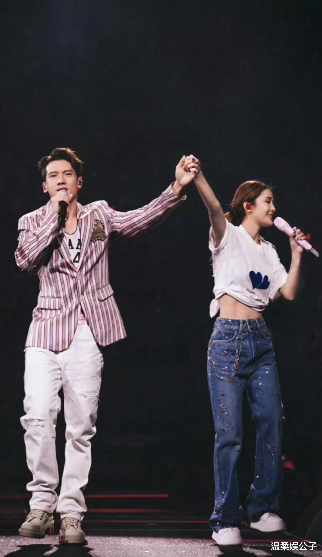 twins演唱会：关智斌现场求婚阿sa，阿娇又复胖！网友：胖也好看