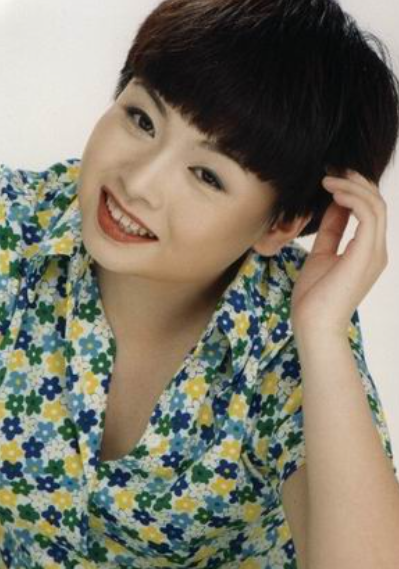 加拿大|歌手李琼:1999年登上春晚,凭借《山路十八弯》走红,现状如何?