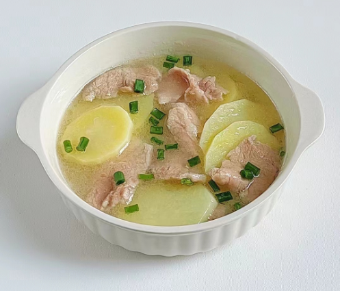 土豆遇到它，才知啥是绝配！春季要敞开吃，营养美味，别不懂吃