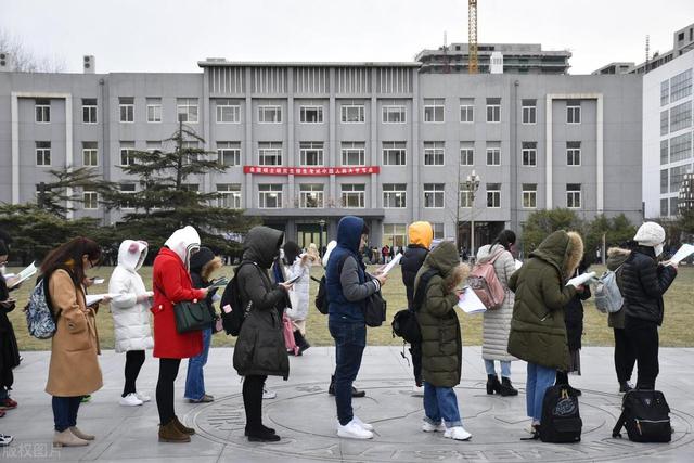 读研三年和工作三年，含金量差别很大，你觉得哪个更值得？