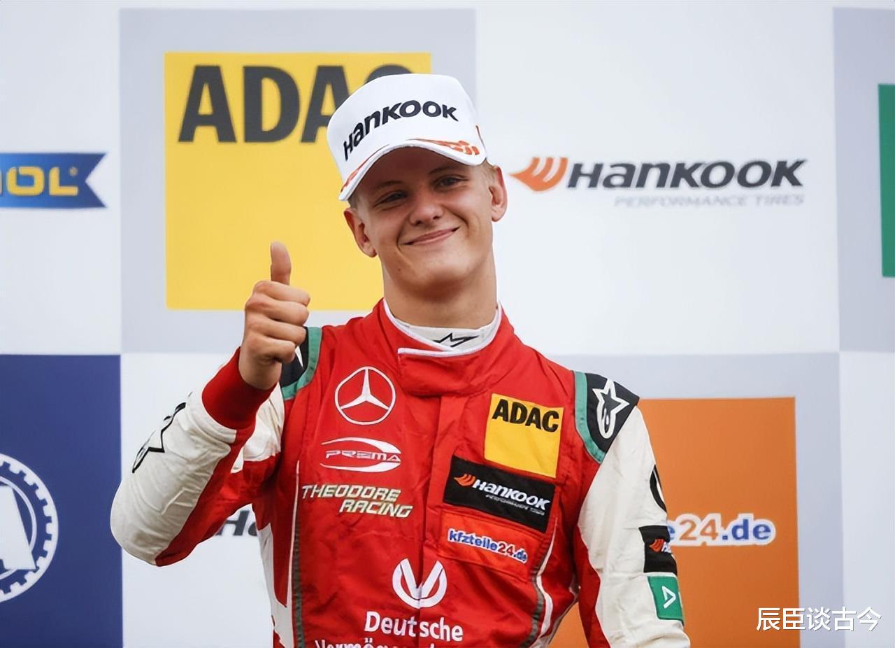 妻子坚决不让安乐死，舒马赫昏迷多年苏醒，治疗费高达2.2亿英镑