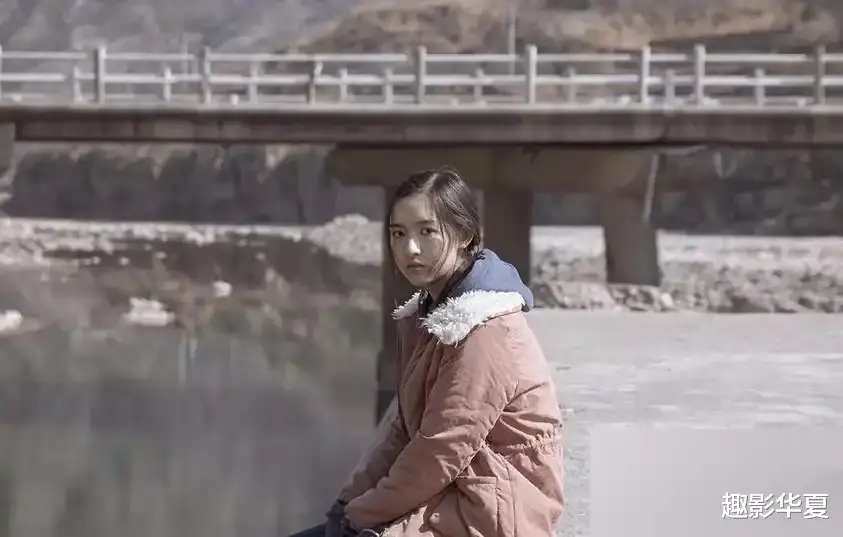 她是肖战绯闻女友,前男友自杀,和年长10岁杨玏相恋三年不结婚