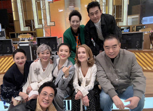 失德艺人又复出!网友称内娱完了,是张天爱和娜扎做得不够绝吗?