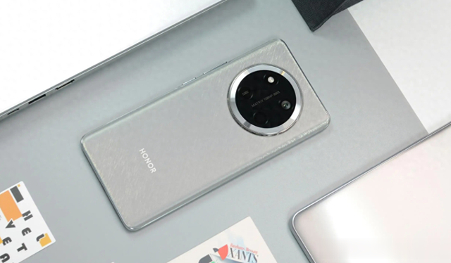 荣耀更激进了,6600mAh+十面抗摔+一亿像素,如今跌至1389元起