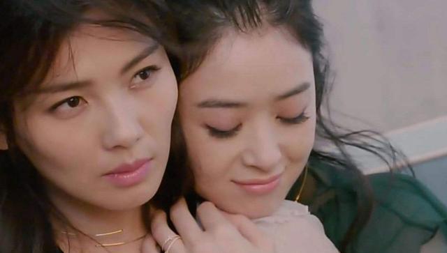 41岁“无人敢惹”的蒋欣，再次让娱乐圈刮目相看