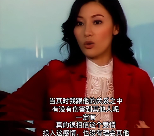 现在证明，躺在病危重症室的李嘉欣，让我们明白什么叫“现世报”