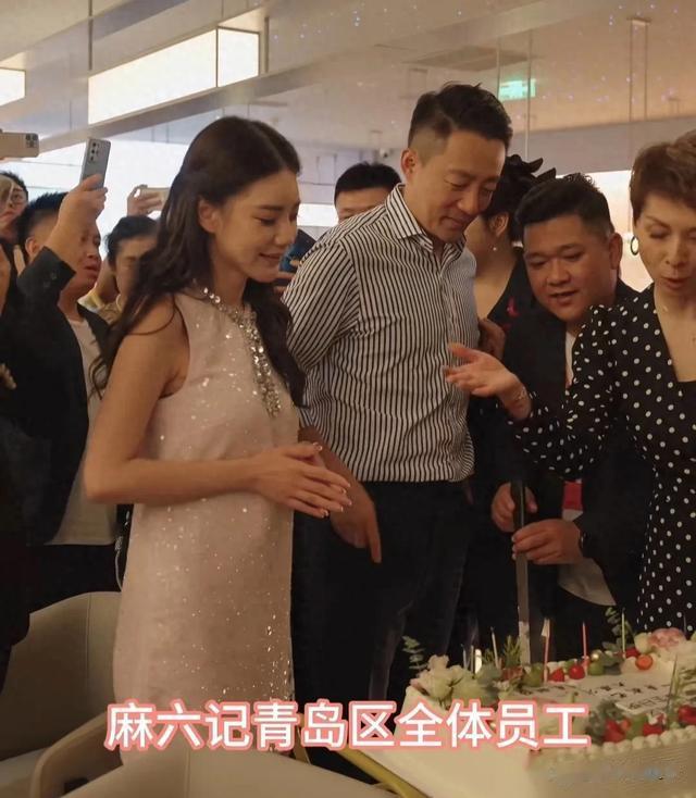 好温馨!Mandy亲自喂张兰吃蛋糕,汪小菲乐开花,大S会不会后悔?