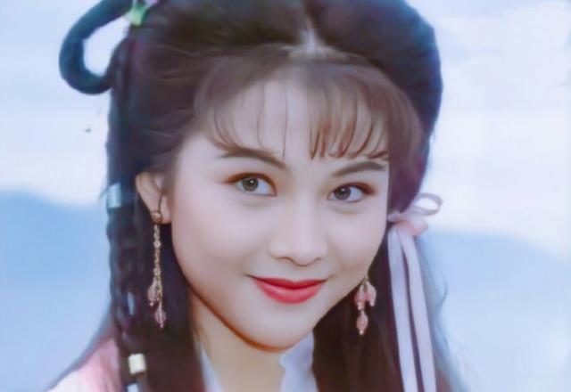 初见时美的惊为天人,但是花期却很短,颜值很快就坍塌的7位明星