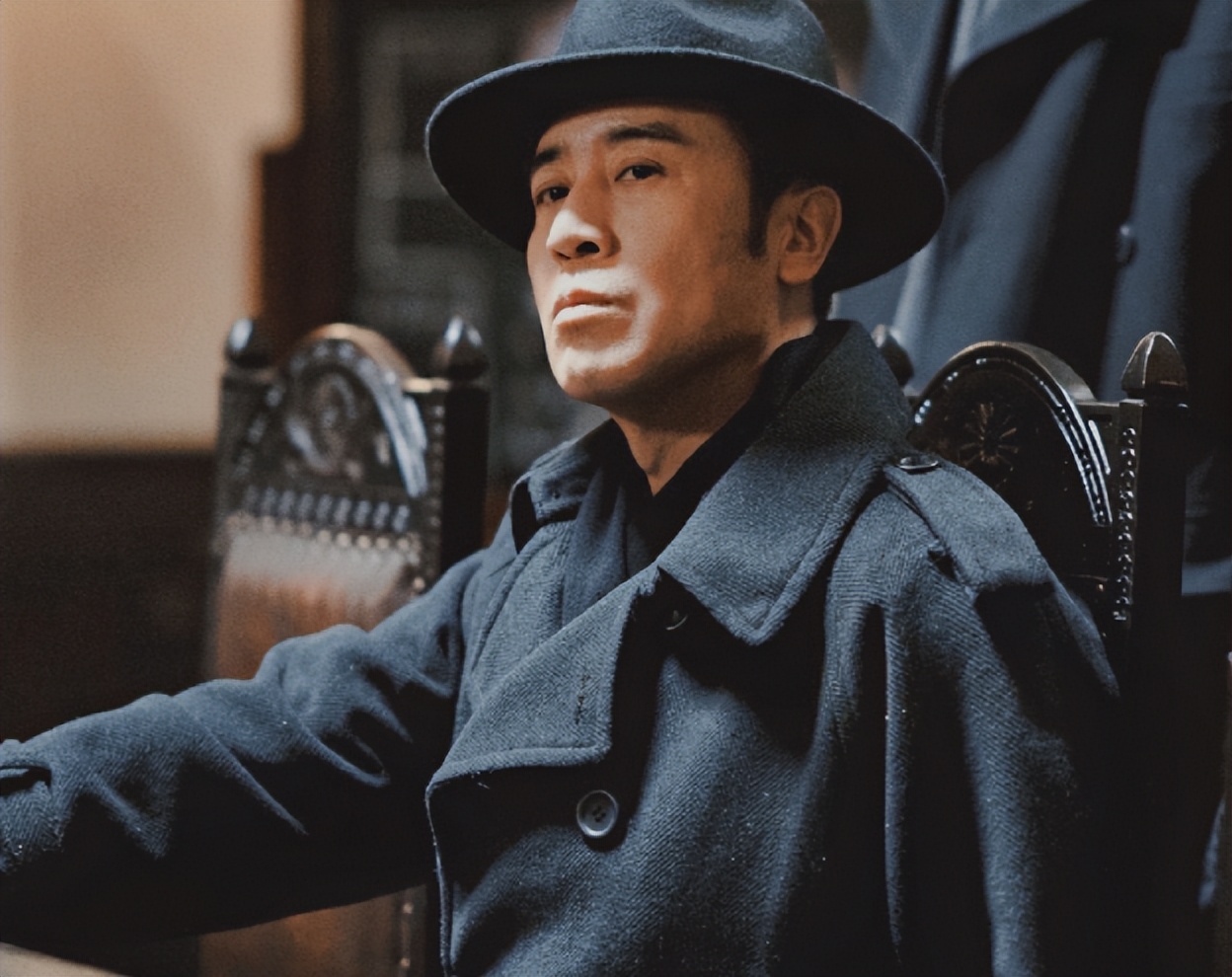 《深海1950》:但凡于和伟拉胯一点,都压不住这群演技炸裂的配角