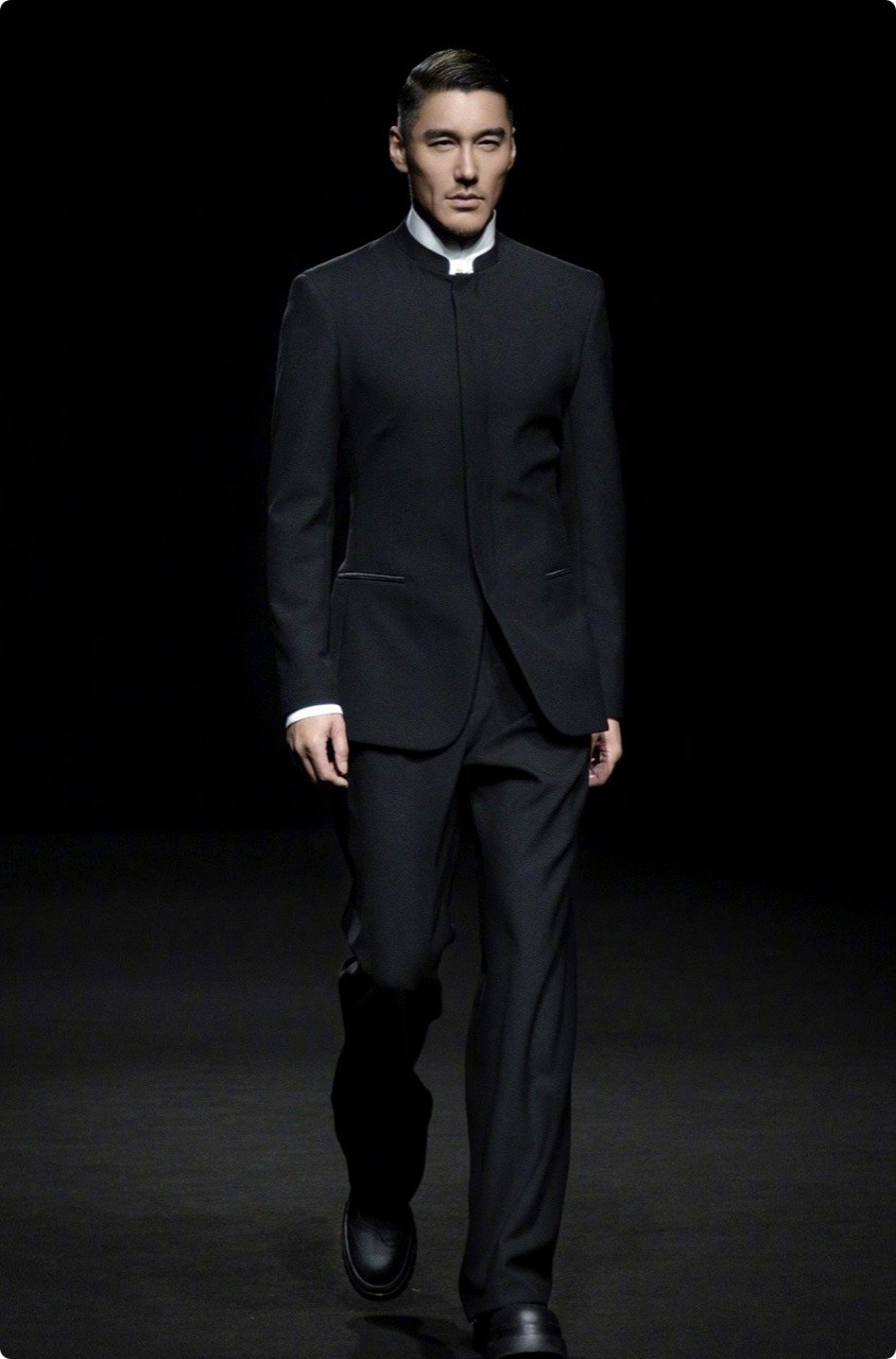 53岁像35岁,45岁像25岁!男明星保养秘诀,就服这两个人