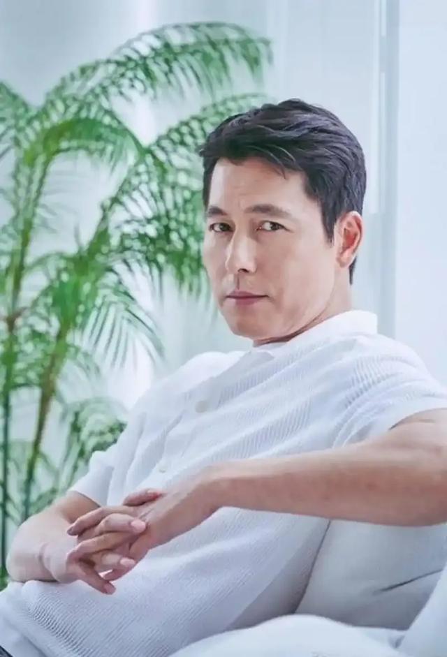 郑雨盛为何在第45届青龙电影颁奖典礼上道歉