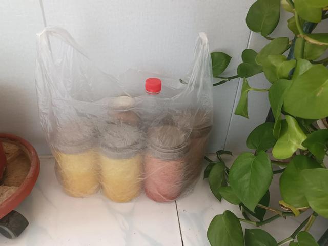 有点爱好才过得充实，紧紧张张一上午，忙得连烟也顾不上抽一根了