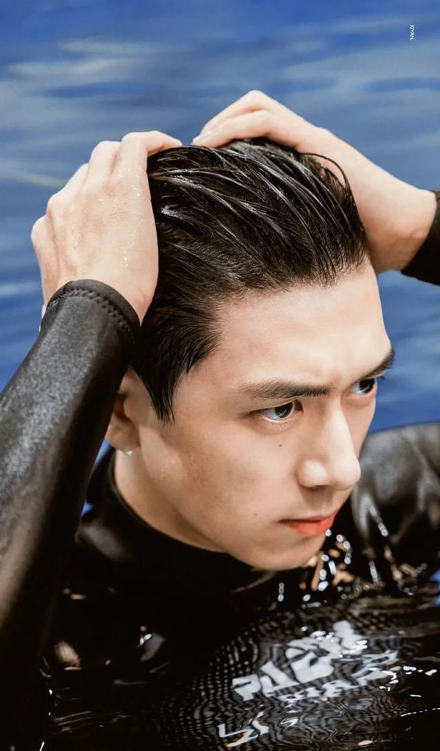 跨年来袭，美男洗牌，王一博登顶，于适9杨洋8李现7成毅6肖战第2