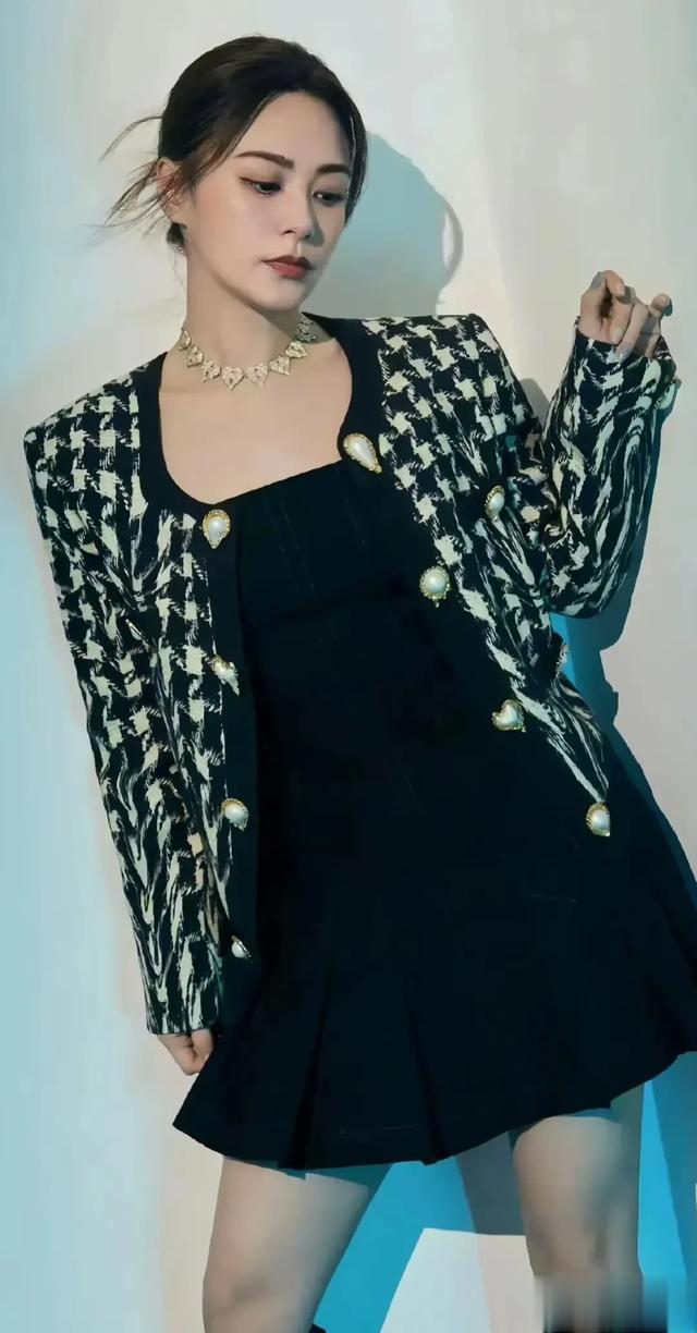 最爱阿娇，百看不厌