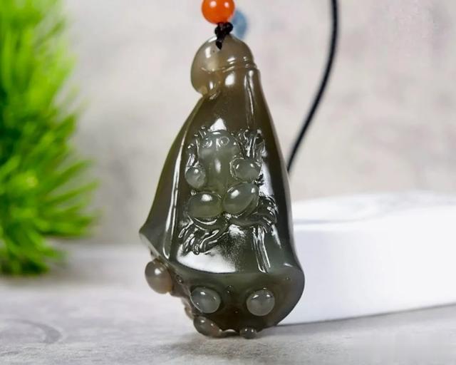 昆仑玉里的“真和田玉”！不一样的青海老坑料！