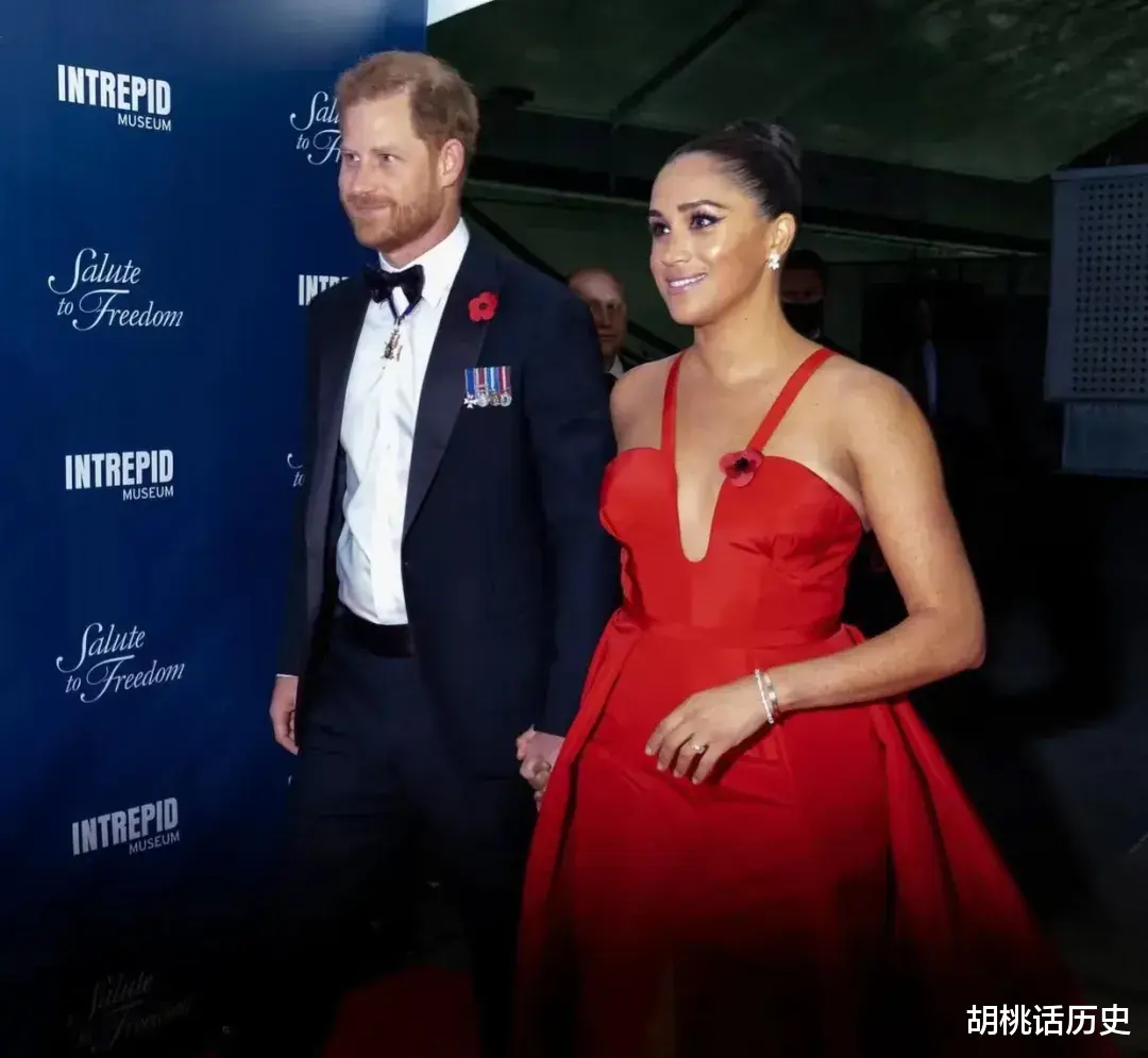 梅根女儿喜迎三岁生日，闺蜜透露：莉莉贝特和夏洛特一样像小女王