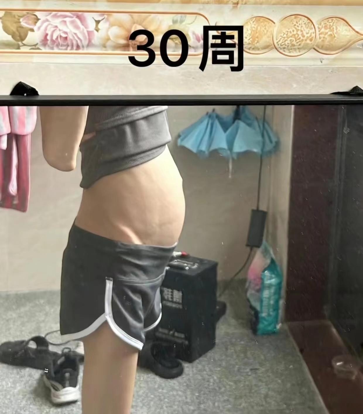 1米6的身高，却瘦到52斤，直言喜欢骨感美，网友：你老公不怕吗？