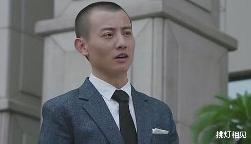 他戏演得不错,就是名字太特别,能叫上来的人不多,其实早该火了