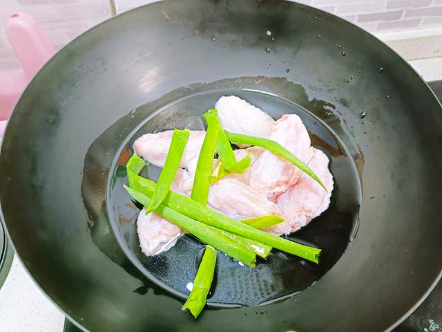 立秋将至,建议大家别心疼钱,多吃4种肉,补充营养顺利入秋