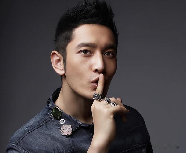 34岁“内娱男妖孽”:顶级的美貌,穿不出个人样