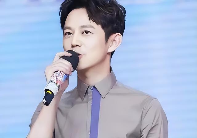 何炅官宣，全网炸了：25年了，我们公开吧