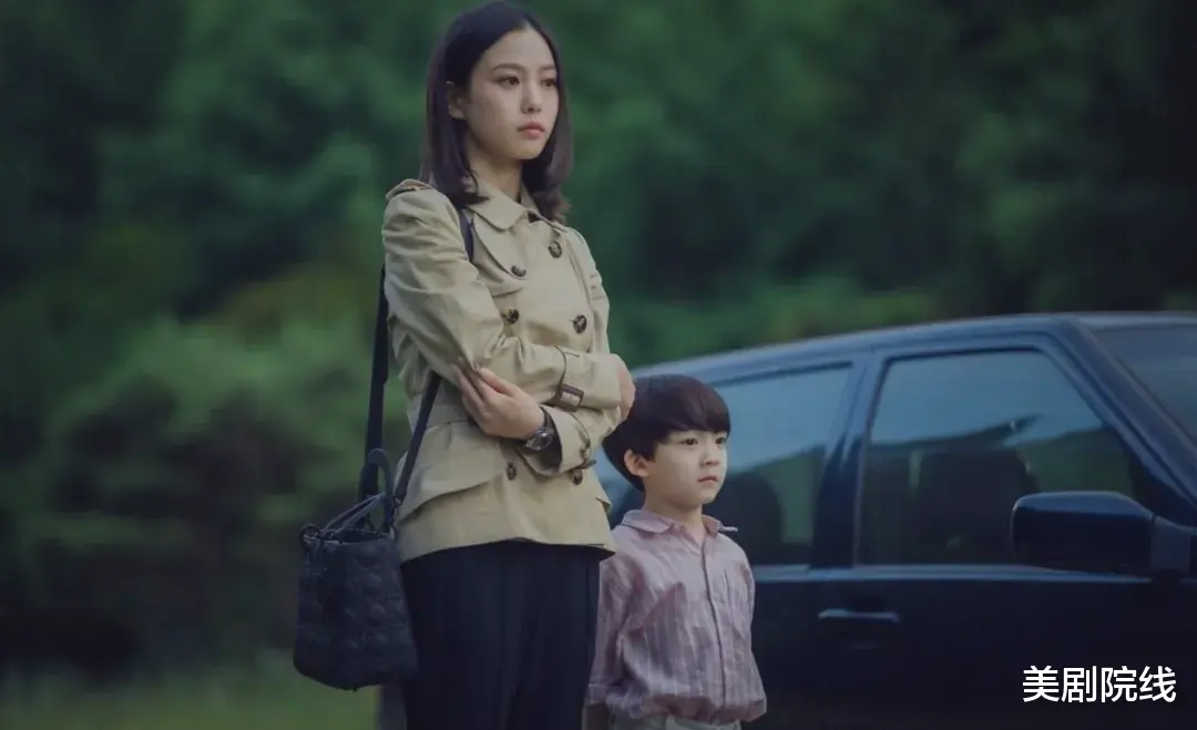 Netflix又出一部“疯批”新剧,可惜翻车了