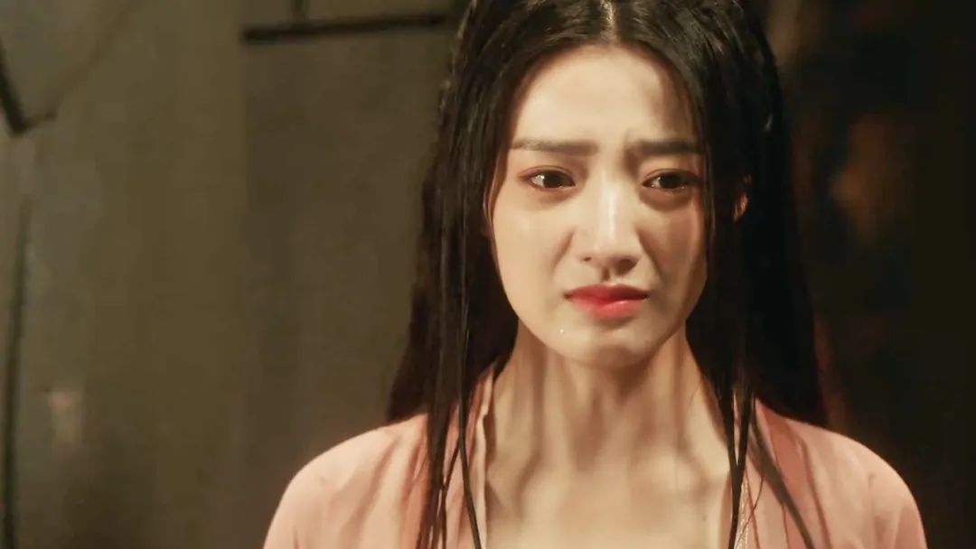 《与凤行》选角太狠了!看到27岁的女七号,才知道什么是花容月貌