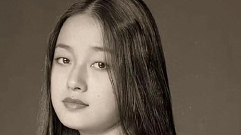 18岁时的马伊琍，脸一点也不方啊！难道脸型真的会变？