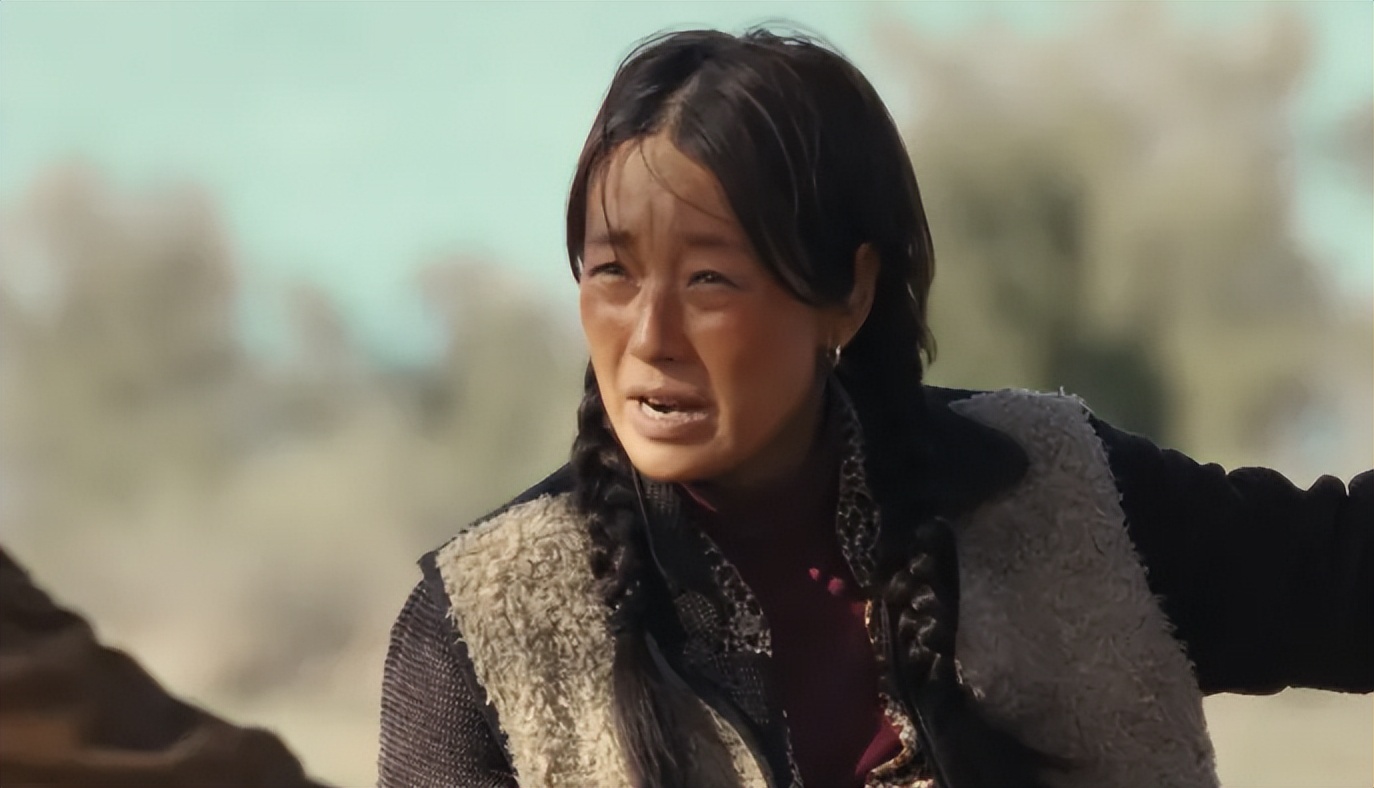 又来了!41岁蒋欣给26岁王安宇演妈,这让扮嫩演员还咋玩