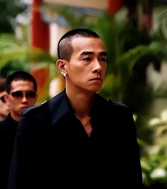 吴京的替身，刘德华的替身，热巴的替身，看到杨幂的替身我笑了!