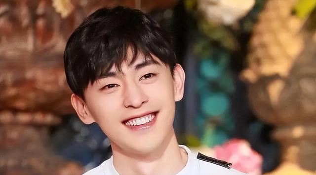 戏子误国！人民网发声整治饭圈文化，这4位明星首当其冲