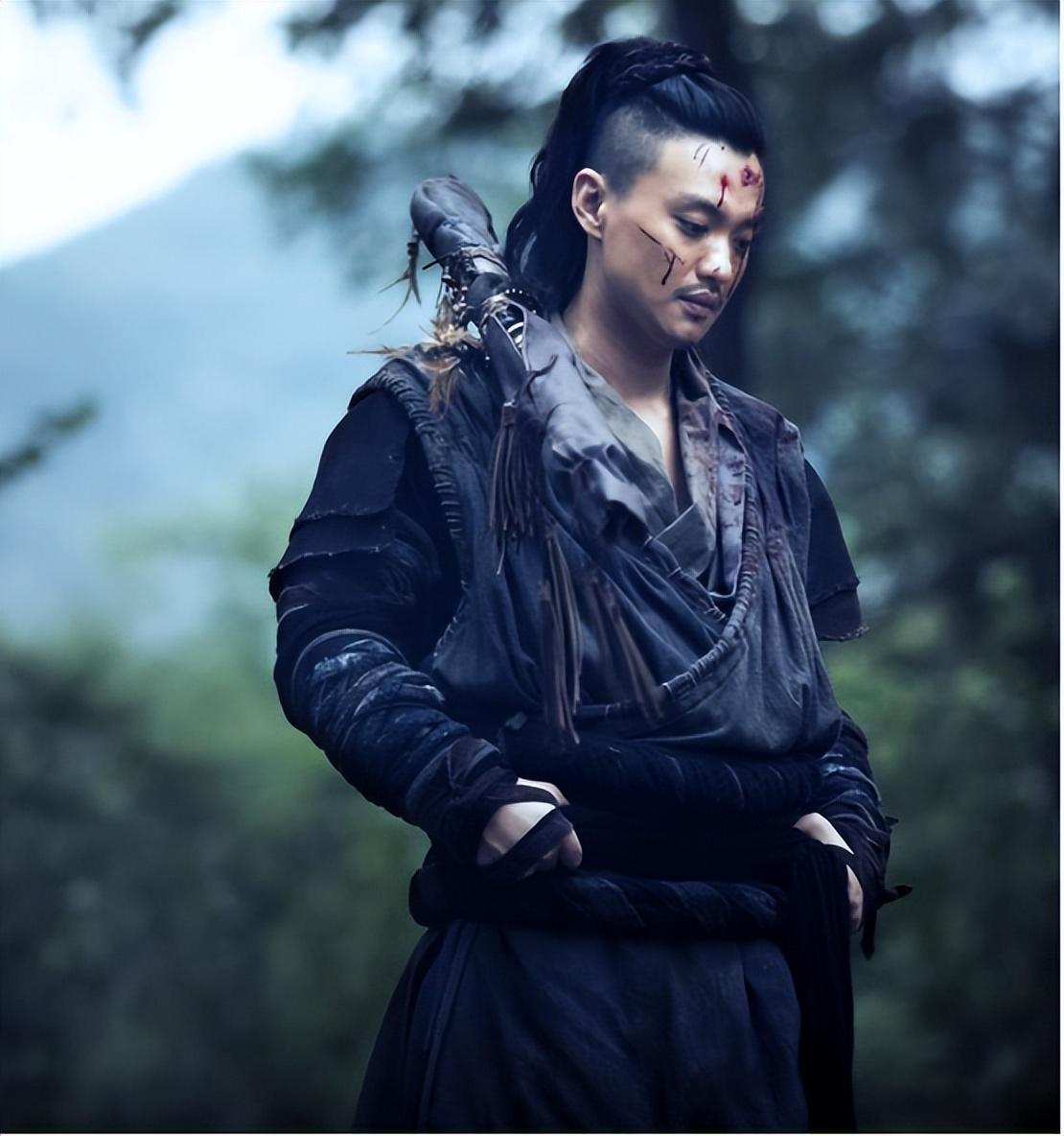 周一围为何突然不“红”了看看他干过的事，便不足为奇了！