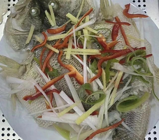 大补的鱼,不是带鱼鲫鱼,而是这3种,刺少肉鲜,还不贵!