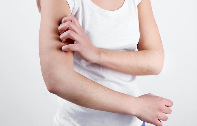 坚持吃水煮蛋,是“养肝”还是“伤肝”?忠告:吃鸡蛋要牢记4点