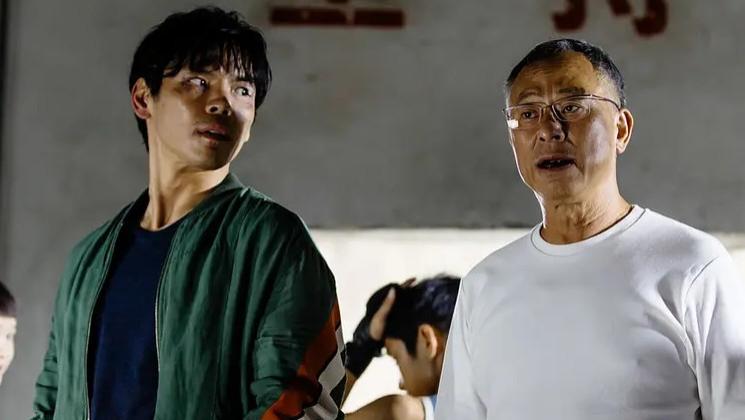 被坑到5年没拍新片，比起徐浩峰，杜琪峰才是向佐的最大受害者